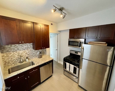 3580 W Palmer Street Unit 2 - Photo Thumbnail 6