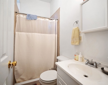 1610 Willington St Unit 1 - Photo Thumbnail 10