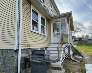 555 North St - Photo Thumbnail 20