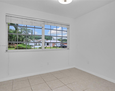 15285 Sw 84th Ave - Photo Thumbnail 4