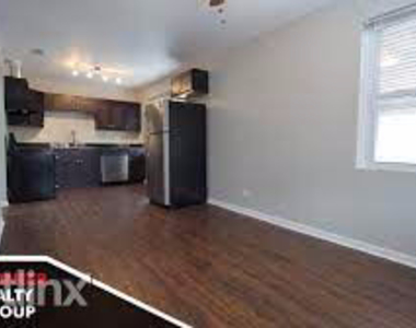 5833 W Irving Park Rd - Photo Thumbnail 3