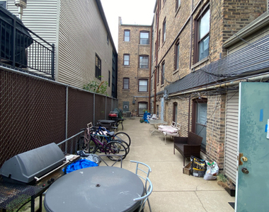 1251 W Henderson St - Photo Thumbnail 8