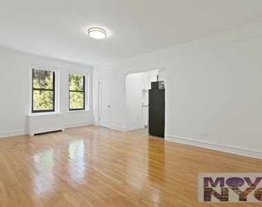 225 West 23rd Street - Photo Thumbnail 0