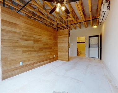 305 West 27th Street - Photo Thumbnail 15