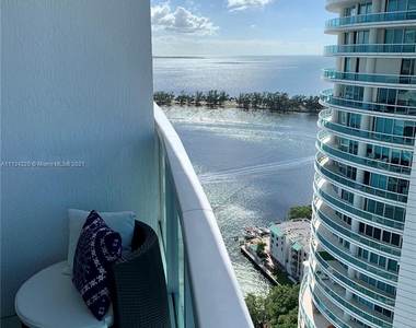 2101 Brickell Ave - Photo Thumbnail 9