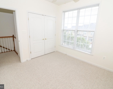 12180 Abington Hall Place - Photo Thumbnail 23