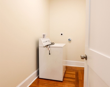 78 Aldie St Apt 3 - Photo Thumbnail 3