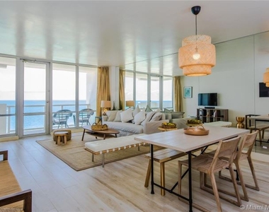 5601 Collins Ave - Photo Thumbnail 0