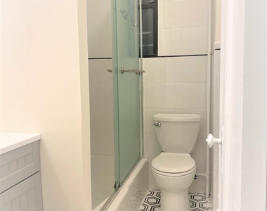 25-5 30th Avenue - Photo Thumbnail 8