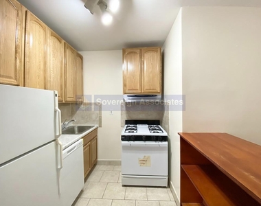 707 West 171st Street - Photo Thumbnail 5