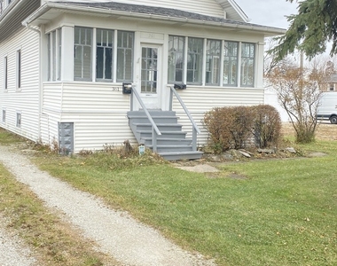 361 North York Street - Photo Thumbnail 1