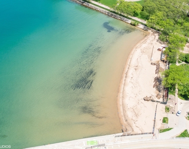 600 North Lake Shore Drive - Photo Thumbnail 20