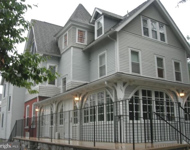 241 S Bryn Mawr Avenue - Photo Thumbnail 0