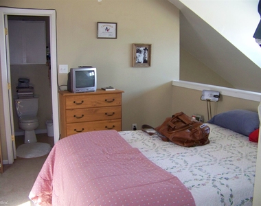 309 Mobile Ave Apt 8 - Photo Thumbnail 0