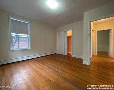 310 Tappan St 3 - Photo Thumbnail 1