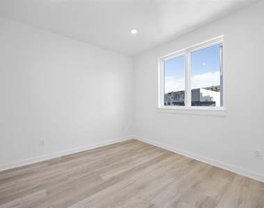 2327 Frankford Ave Unit 2 - Photo Thumbnail 27