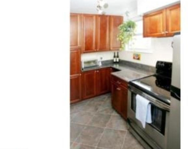 4415 Rosedale Avenue - Photo Thumbnail 10