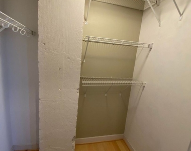 234 Holliday St Unit 403 - Photo Thumbnail 15