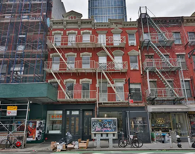 147 Grand Street - Photo Thumbnail 9