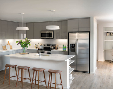 4109 E. 10th Ave - Photo Thumbnail 9