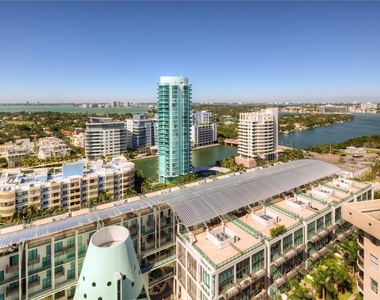 5959 Collins Ave - Photo Thumbnail 16