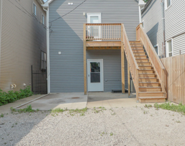 2027 North Bingham Street - Photo Thumbnail 12