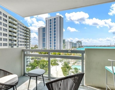 1500 Bay Road 830s - Photo Thumbnail 14