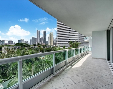 1643 Brickell Ave - Photo Thumbnail 19