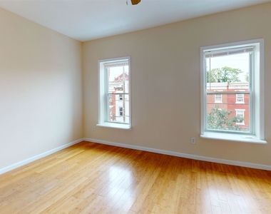 1827 Master St Unit B - Photo Thumbnail 9