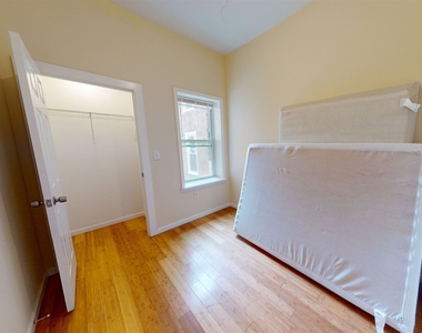 1827 Master St Unit B - Photo Thumbnail 11