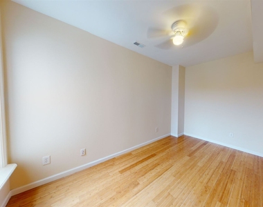 1827 Master St Unit B - Photo Thumbnail 10