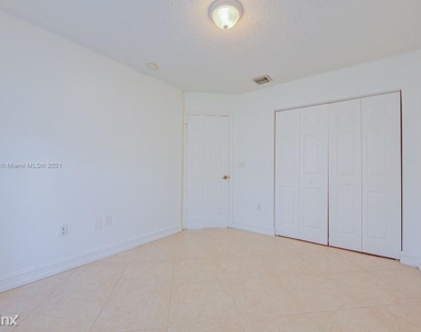 14133 Sw 154th Pl - Photo Thumbnail 17