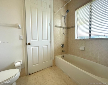 7428 Sw 189th St - Photo Thumbnail 22