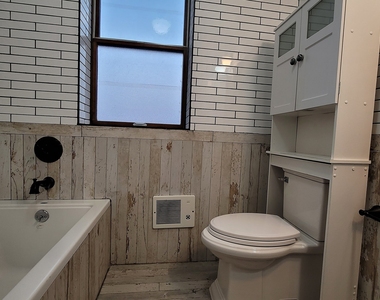 129 Putnam Avenue - Photo Thumbnail 7