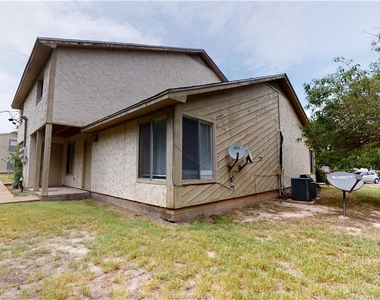 3204 Cougar Trail - Photo Thumbnail 2