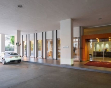 10501 Wilshire Blvd - Photo Thumbnail 20