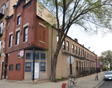 2034 W. Webster Ave. Bucktown - Photo Thumbnail 8