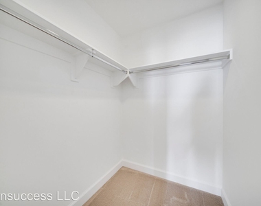 900 W Olympic Blvd # 47d - Photo Thumbnail 4