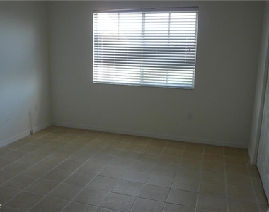 2201 W Preserve Way - Photo Thumbnail 4