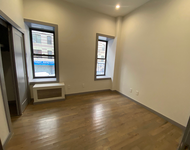 600 West 138th Street - Photo Thumbnail 4