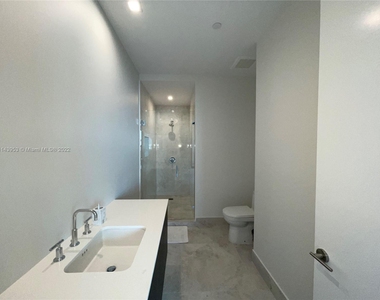 275 Giralda Ave - Photo Thumbnail 24