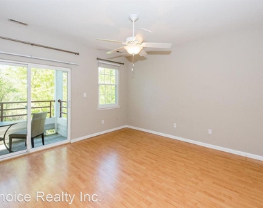 606 Moonglow Rd Unit 202 - Photo Thumbnail 5