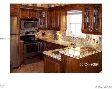 5891 Sw 156th Ct - Photo Thumbnail 2