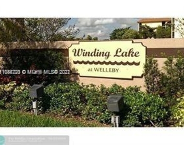 10038 Winding Lake Rd - Photo Thumbnail 0