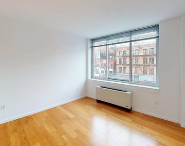 229 Chrystie Street - Photo Thumbnail 4