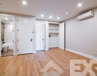 764 East 32nd st  3F - Photo Thumbnail 2