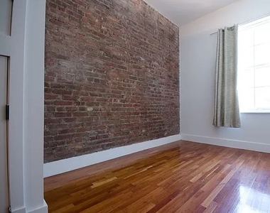 180 Bainbridge Street - Photo Thumbnail 5