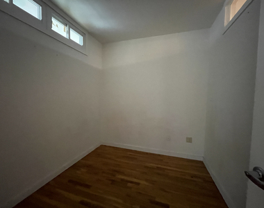 NO FEE 3 BD in Bushwick - Photo Thumbnail 6