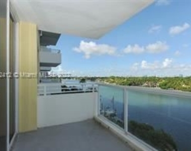 5600 Collins Ave Apt 7r - Photo Thumbnail 5