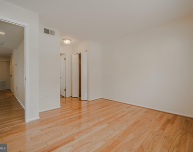 2787 Bordeaux Place - Photo Thumbnail 22